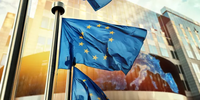 ECB Akan Meningkatkan Likuiditas Membuat Mata Uang Euro Berpeluang Terkoreksi Turun
